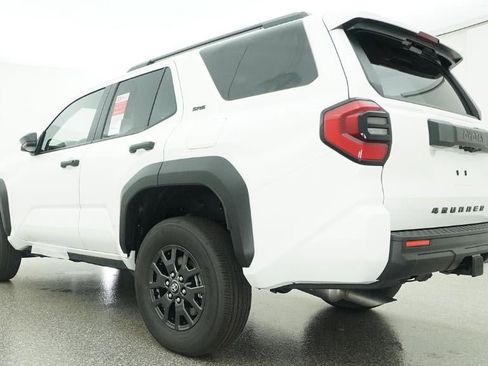 New 2026 Toyota 4Runner SR5 image 21