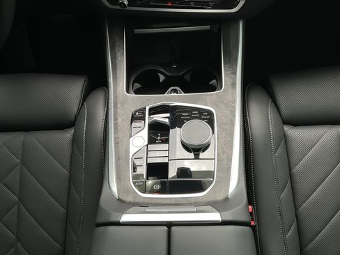 Certified 2024 BMW X5 sDrive40i w/ Premium Package RWD image 19