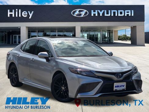Used 2023 Toyota Camry XSE w/ Cold Weather Package FWD image 2