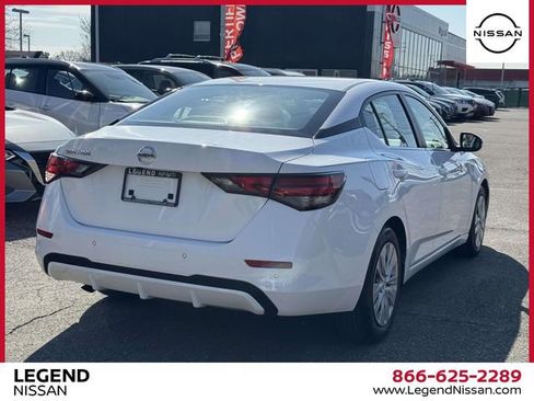 Used 2023 Nissan Sentra S image 7