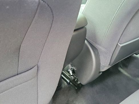 Used 2022 Chevrolet TrailBlazer LT w/ Convenience Package FWD image 13