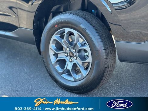 New 2025 Ford Maverick XLT w/ XLT Luxury Package image 6