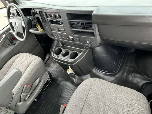 New 2025 GMC Savana 3500 w/ Power Convenience Package image 28