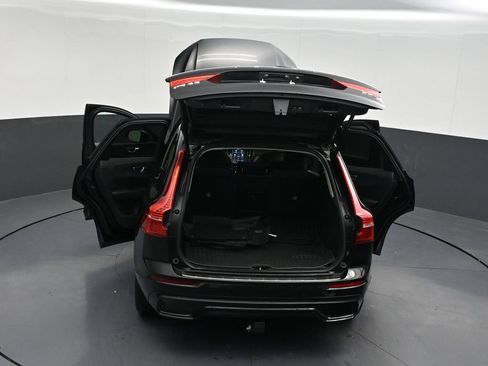 Used 2024 Volvo XC60 B5 Plus w/ Protection Package Premier AWD/4WD image 34