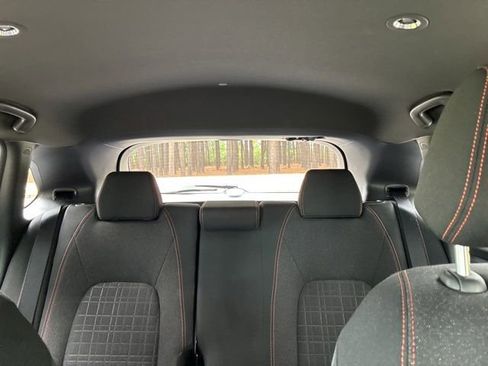 Used 2023 Honda HR-V Sport image 33