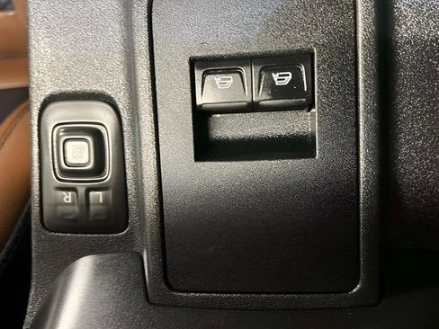 Used 2023 Ford Bronco Outer Banks image 17