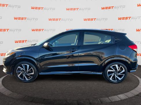 Used 2019 Honda HR-V Sport image 2