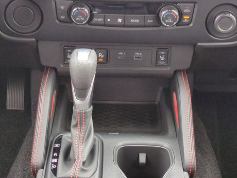 New 2026 Nissan Frontier Pro-X w/ Pro-X Convenience Package image 19