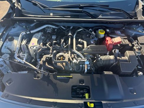 New 2026 Nissan Sentra SR w/ SR Premium Package FWD image 23
