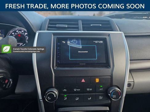 Used 2017 Toyota Camry LE FWD image 11