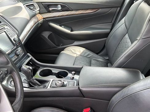 Used 2018 Nissan Maxima Platinum FWD image 22