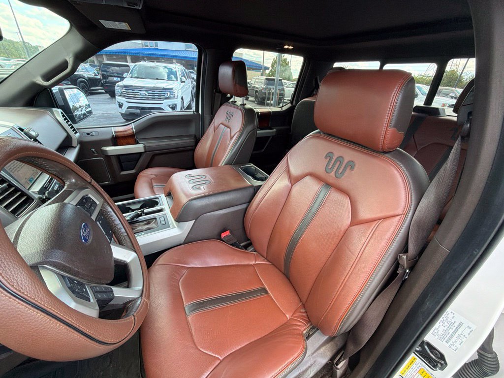Used 2019 Ford F150 King Ranch w/ Equipment Group 601A Luxury AWD/4WD image 8