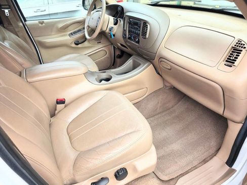 Used 1998 Ford Expedition 4WD image 11