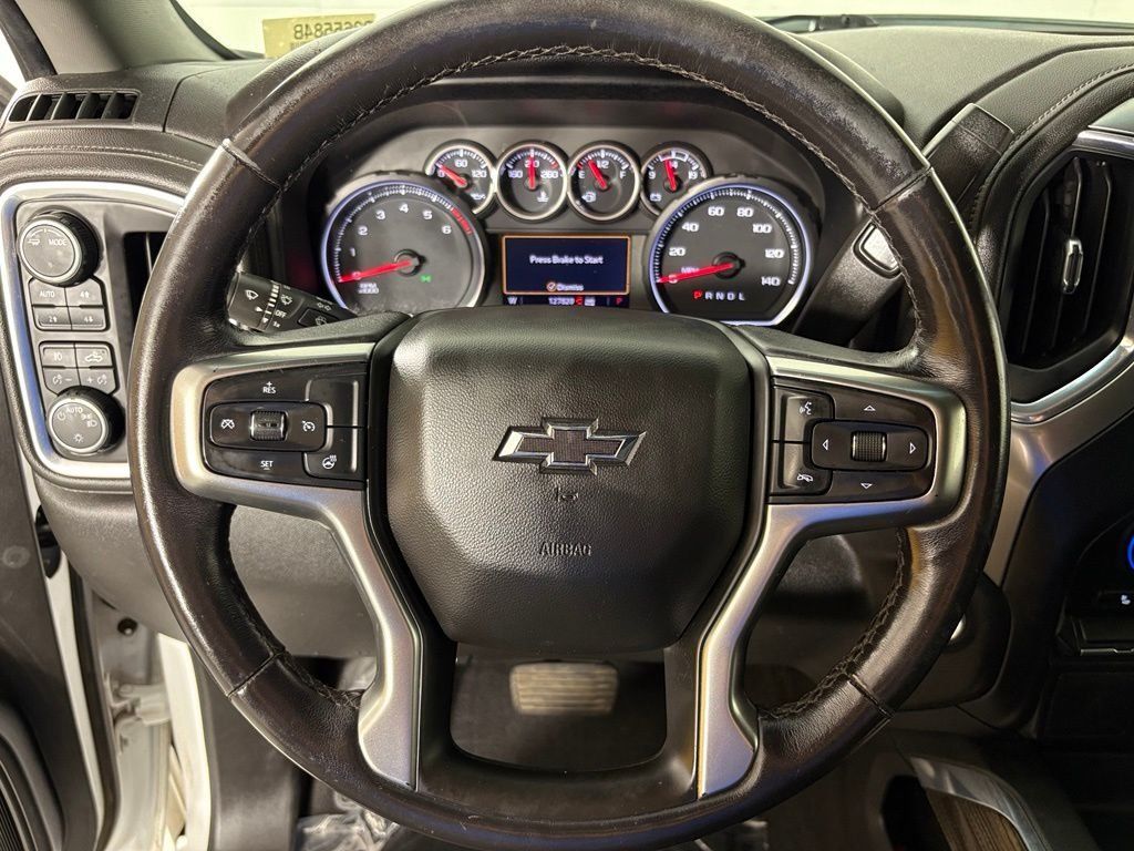 Used 2022 Chevrolet Silverado 1500 LT Trail Boss AWD/4WD image 17