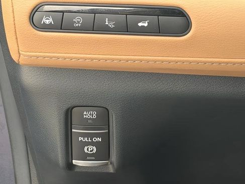 Used 2025 INFINITI QX80 Sensory image 59