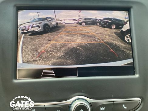 Used 2023 Chevrolet Equinox LT AWD/4WD image 17