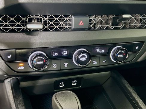 Used 2024 Honda Accord EX image 14