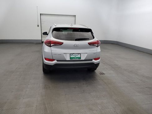 Used 2017 Hyundai Tucson SE Plus AWD/4WD image 6