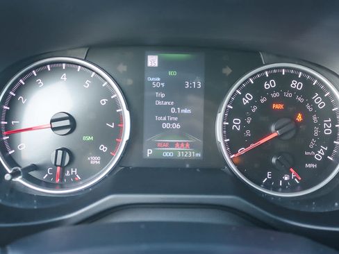 Used 2020 Toyota RAV4 XLE image 22