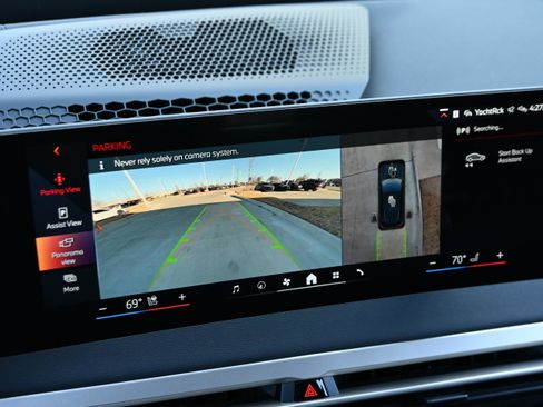 New 2026 BMW iX xDrive45 w/ Premium Package image 15