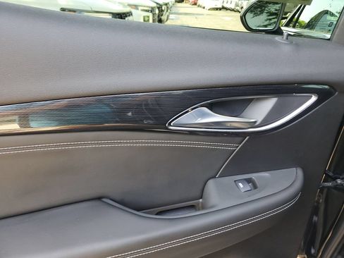 Certified 2023 Buick Envision Essence FWD image 16