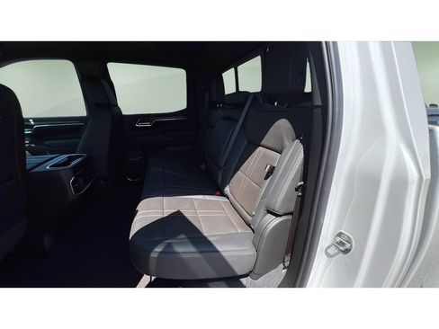 Certified 2023 Chevrolet Silverado 1500 High Country AWD/4WD image 28
