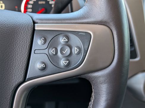 Used 2016 GMC Yukon XL Denali w/ Open Road Package image 18