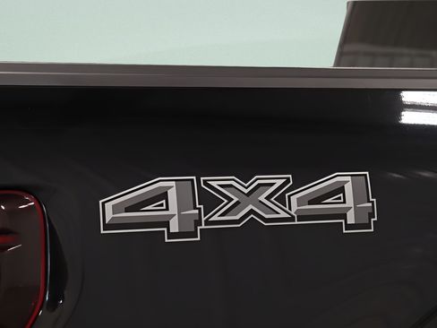 Used 2024 Ford F150 Platinum AWD/4WD image 40
