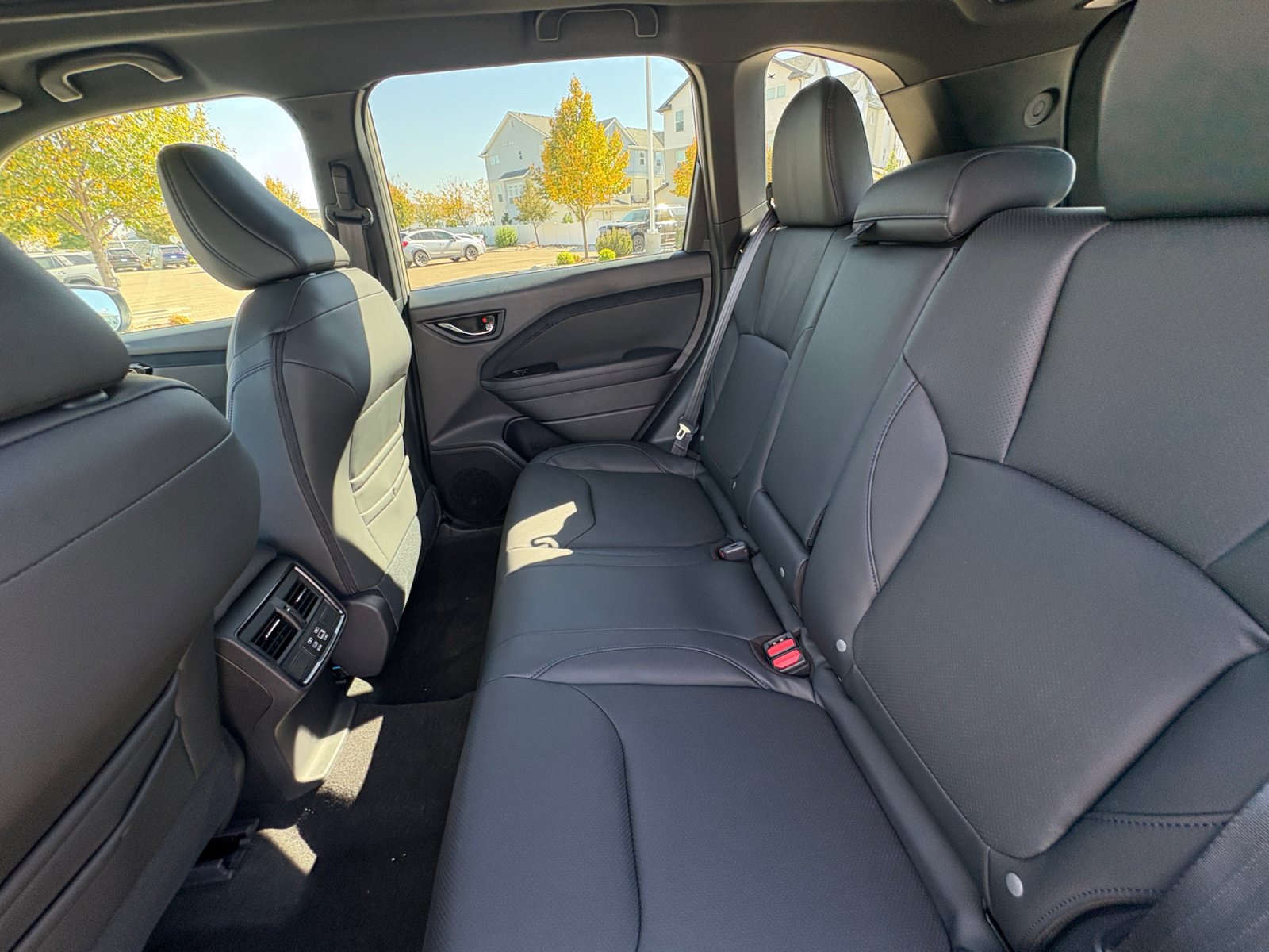 New 2026 Subaru Forester Touring AWD/4WD image 17