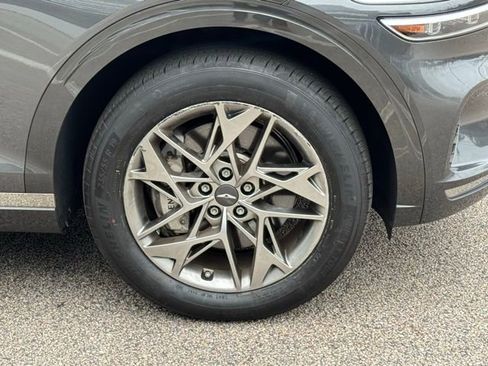 Certified 2024 Genesis GV70 2.5T image 16
