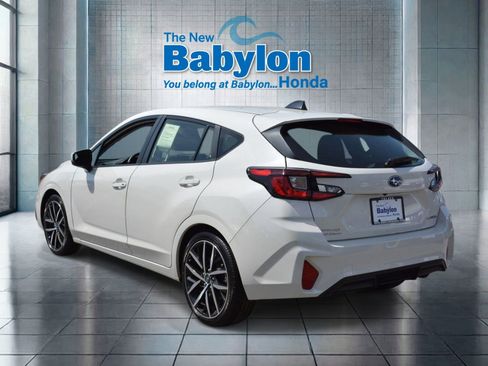 Used 2024 Subaru Impreza 2.0i Sport AWD/4WD image 3