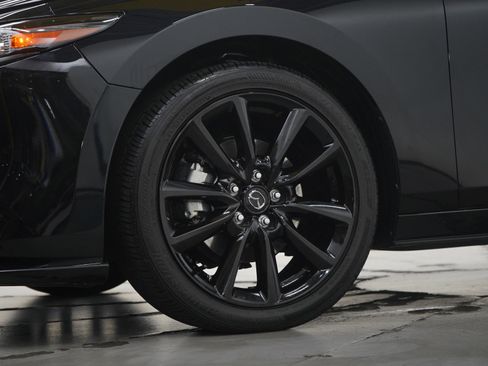 Used 2023 MAZDA MAZDA3 Hatchback w/Premium Plus Pkg image 27