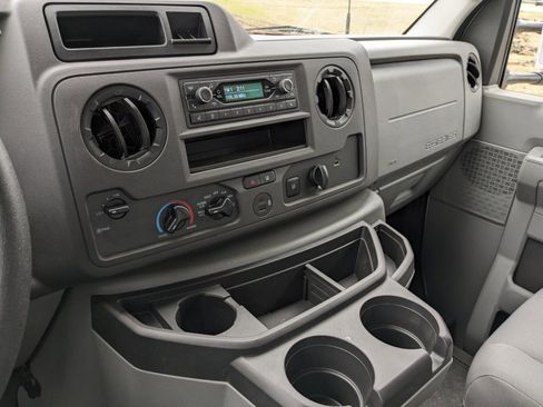 New 2024 Ford E-450 and Econoline 450 Super Duty w/ Driver's Safety Package image 18