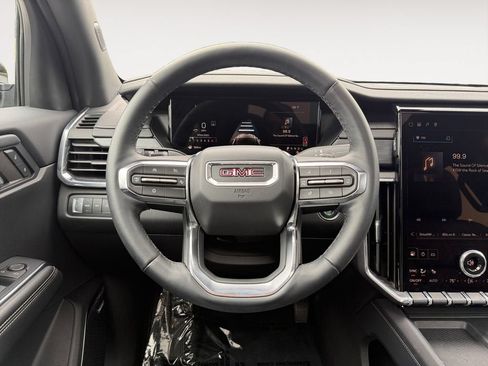 Used 2024 GMC Acadia Elevation AWD/4WD image 13