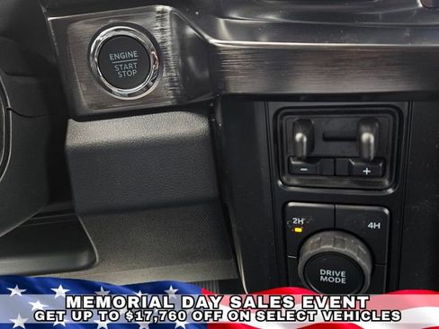 New 2026 Ford F250 Lariat w/ Black Appearance Package AWD/4WD image 30