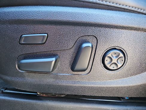 Used 2024 Kia Telluride SX Prestige image 21