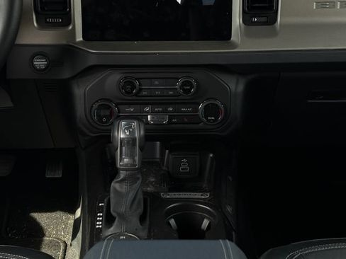 Used 2026 Ford Bronco Outer Banks AWD/4WD image 11