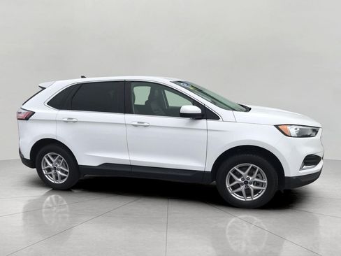 Used 2022 Ford Edge SEL AWD/4WD image 9