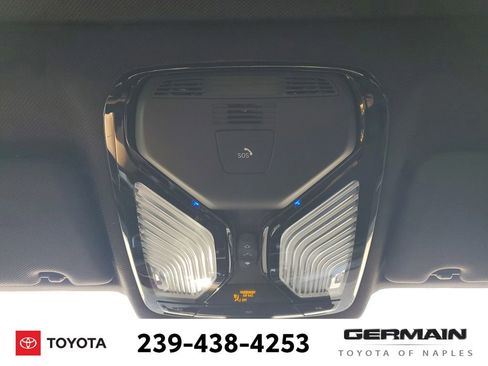Used 2019 BMW 530i xDrive AWD/4WD image 36