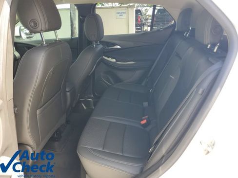 Used 2023 Buick Encore GX Essence w/ Experience Buick Package FWD image 12