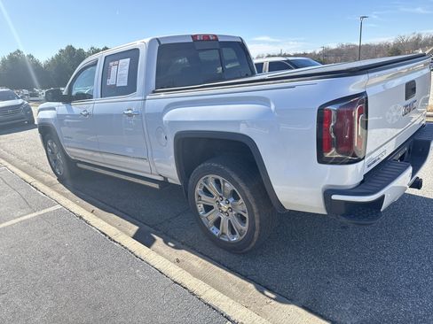 Used 2018 GMC Sierra 1500 Denali w/ Denali Ultimate Package image 8