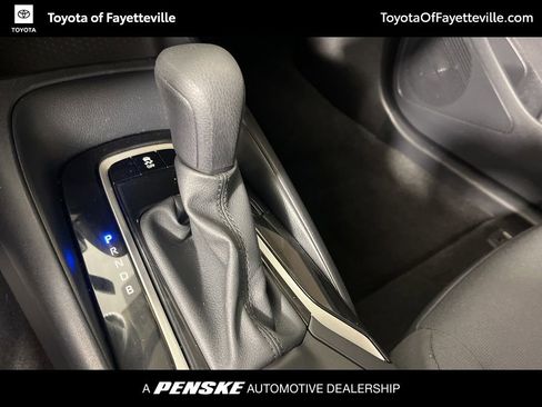 Used 2023 Toyota Corolla LE FWD image 28