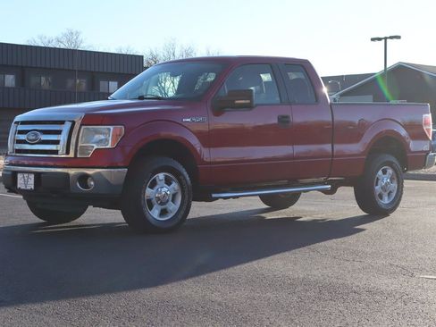 Used 2010 Ford F150 XLT image 11