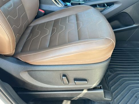 Used 2022 Kia Telluride SX w/ SX Prestige Package image 26