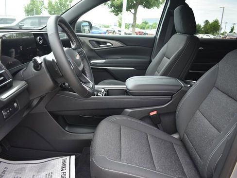 New 2026 Chevrolet Traverse LT w/ Driver Confidence Package FWD image 14