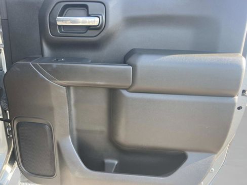 Used 2024 Chevrolet Silverado 1500 Custom Trail Boss w/ LPO, Dark Essentials Package image 25