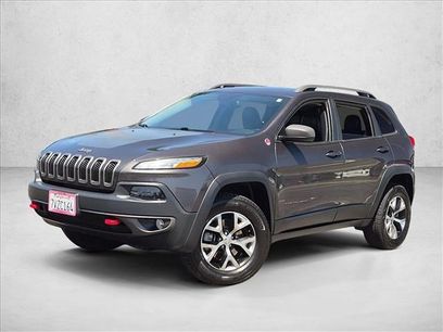 Used 2017 Jeep Cherokee Trailhawk w/ Comfort/Convenience Group