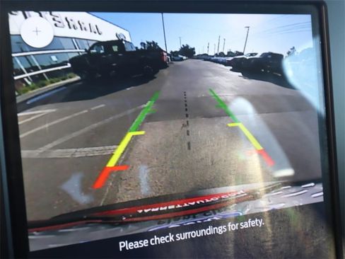 Certified 2022 Ford Edge SEL w/ Convenience Package image 4