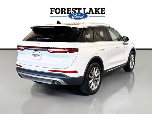 Used 2022 Lincoln Corsair AWD w/ Premium Package image 6