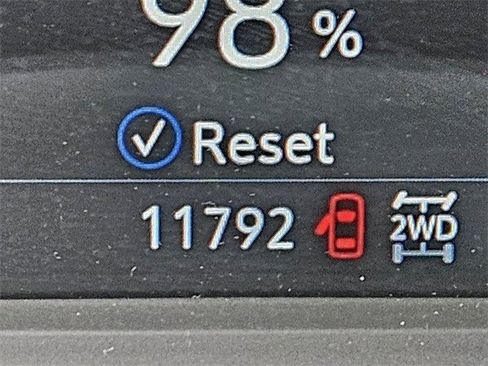 Certified 2025 Cadillac XT5 Premium Luxury image 30